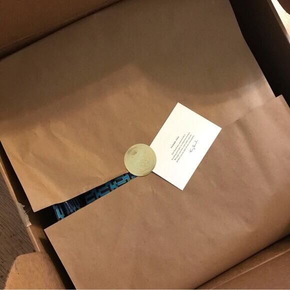 Tory Burch Emerson Large Double Zip Top Saffiano Leather Tote Bag - Picture 2 of 5